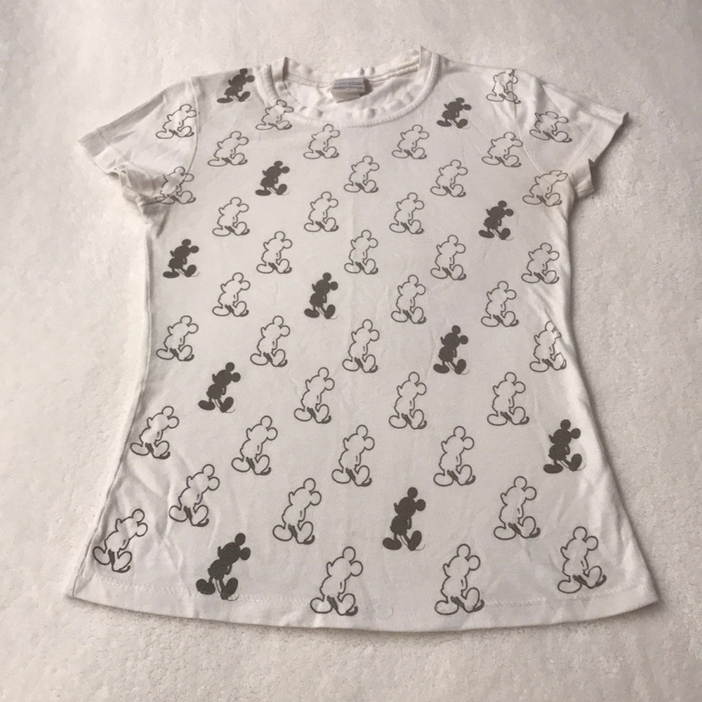 Used Juniors Mickey Mouse Top Small